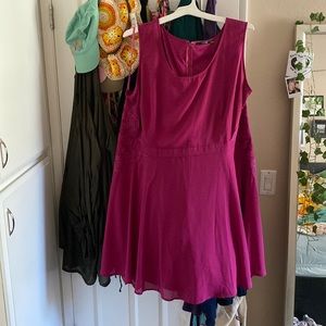 Modcloth 4x cocktail dress, chiffon with lace details